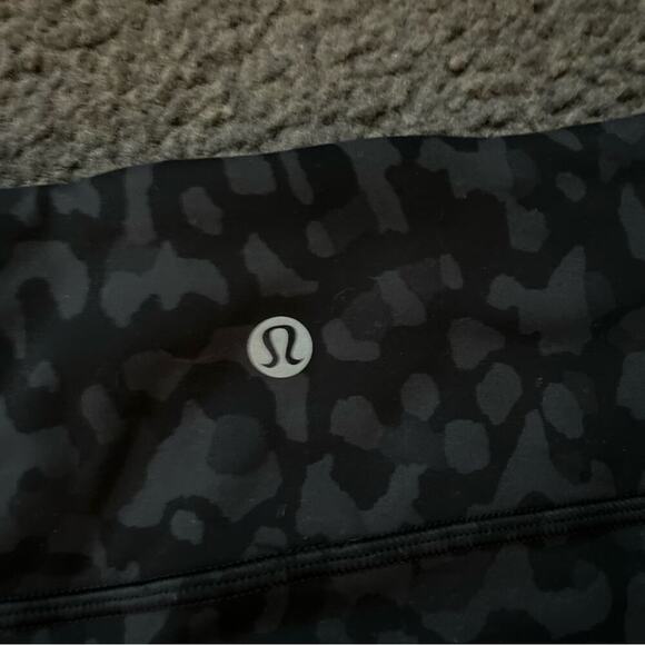 Lululemon Invigorate High Rise Camo Leggings - Picture 5 of 6